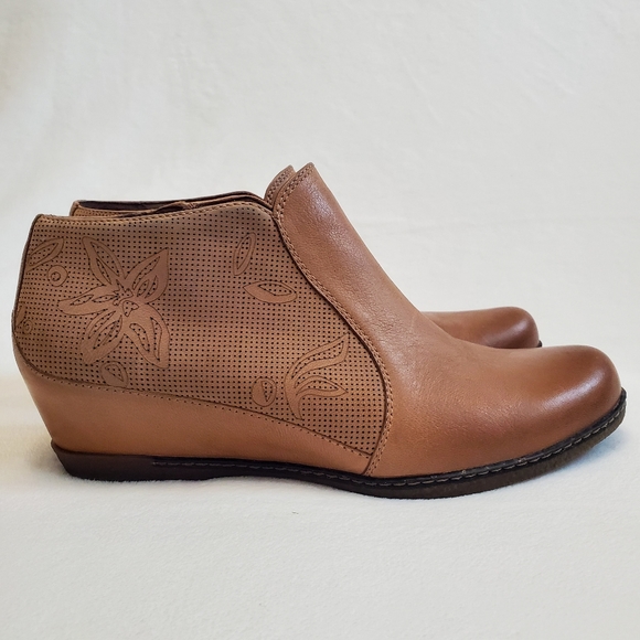 Dansko Luann Burnished Ankle Boots 4 